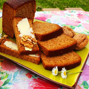 pain d'épices miel artisanal à savourer en toast foie gras, fromages ou confiture